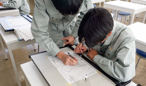 北陵高校建築デザイン科1